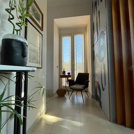 Domus Felix Bed & Breakfast