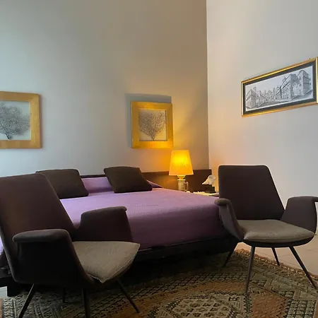 Domus Felix Bed & Breakfast 3*