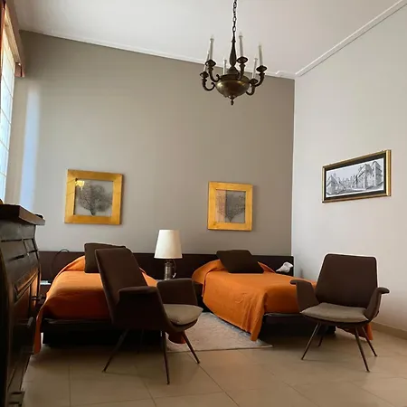 Domus Felix 2*