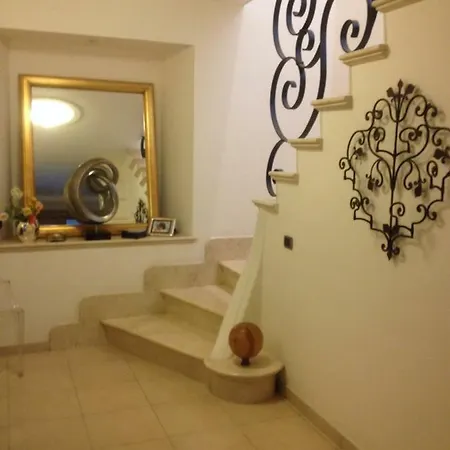 Domus Felix 2*